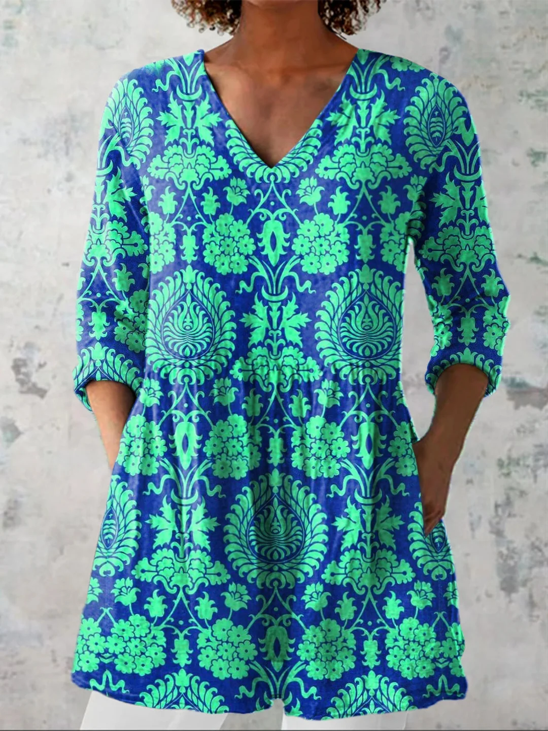 Romy | Blusa larga con un estampado llamativo